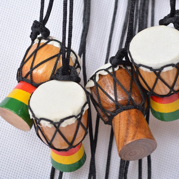 Mini pendentifs en bois en forme de tam-tam 3