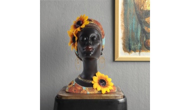 Statue buste de femme africaine ornée des fleurs 1